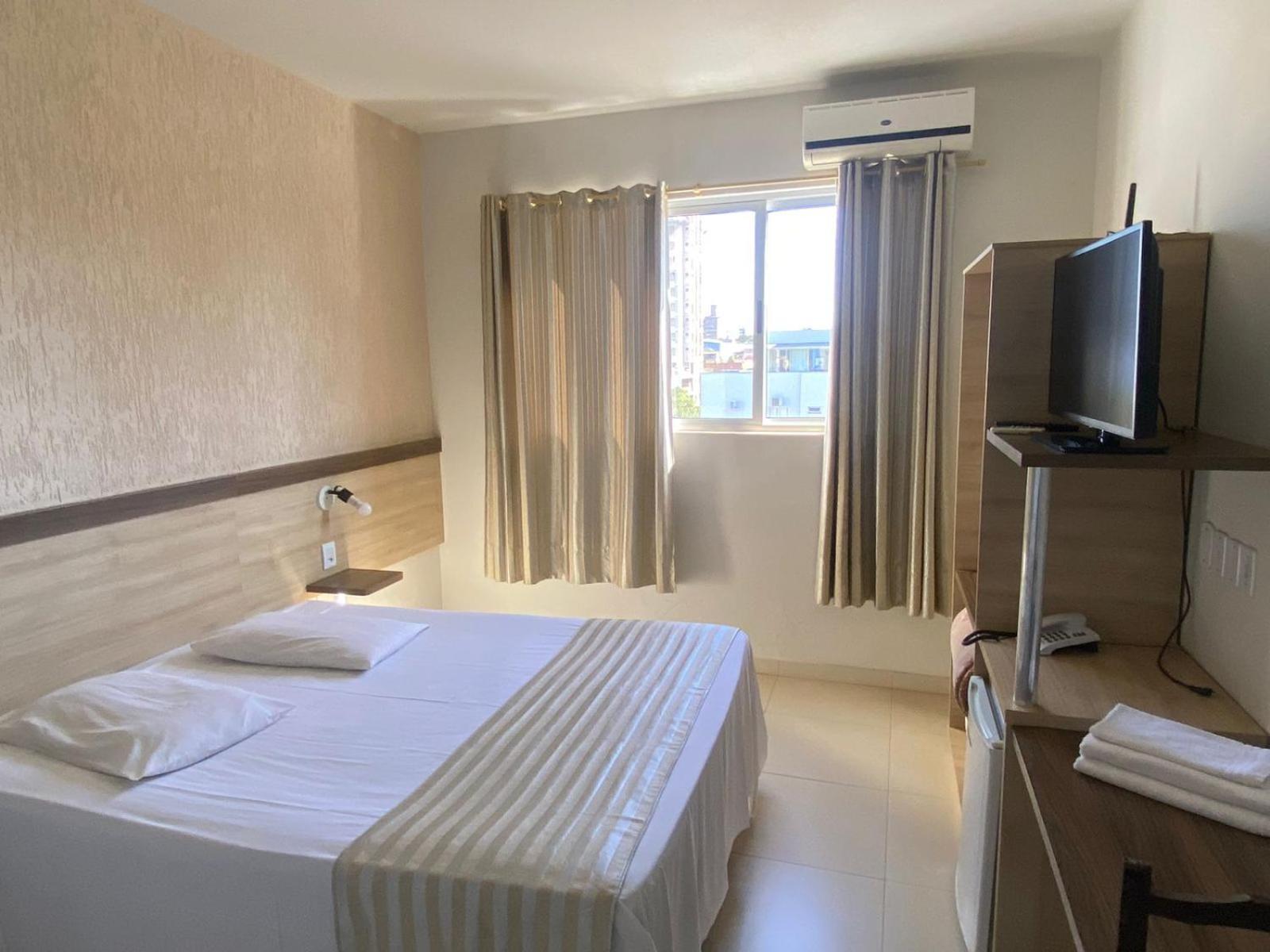 Moura Palace Hotel فوز دو إيغواسو المظهر الخارجي الصورة