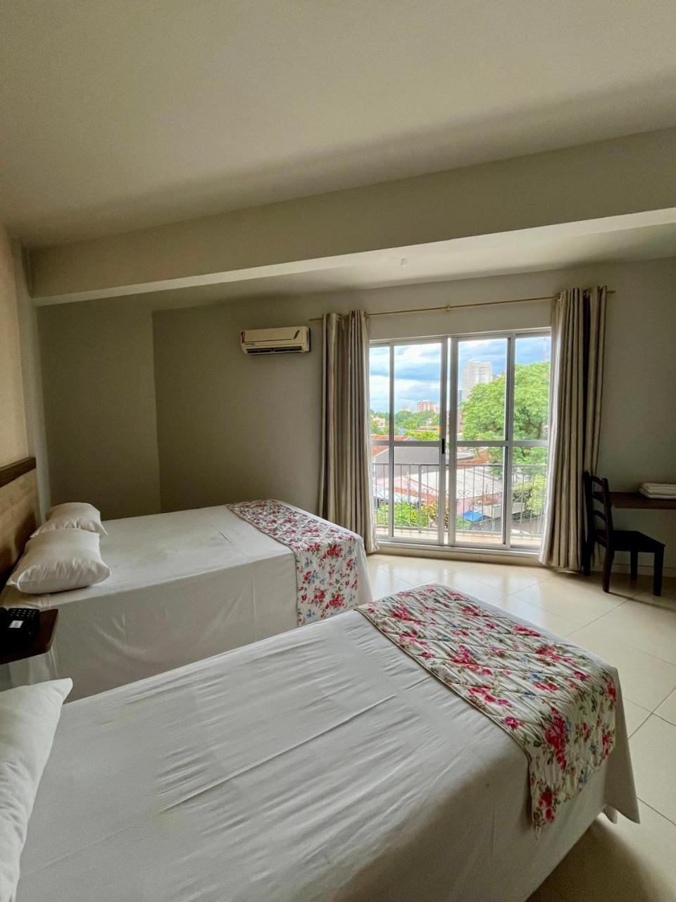 Moura Palace Hotel فوز دو إيغواسو المظهر الخارجي الصورة