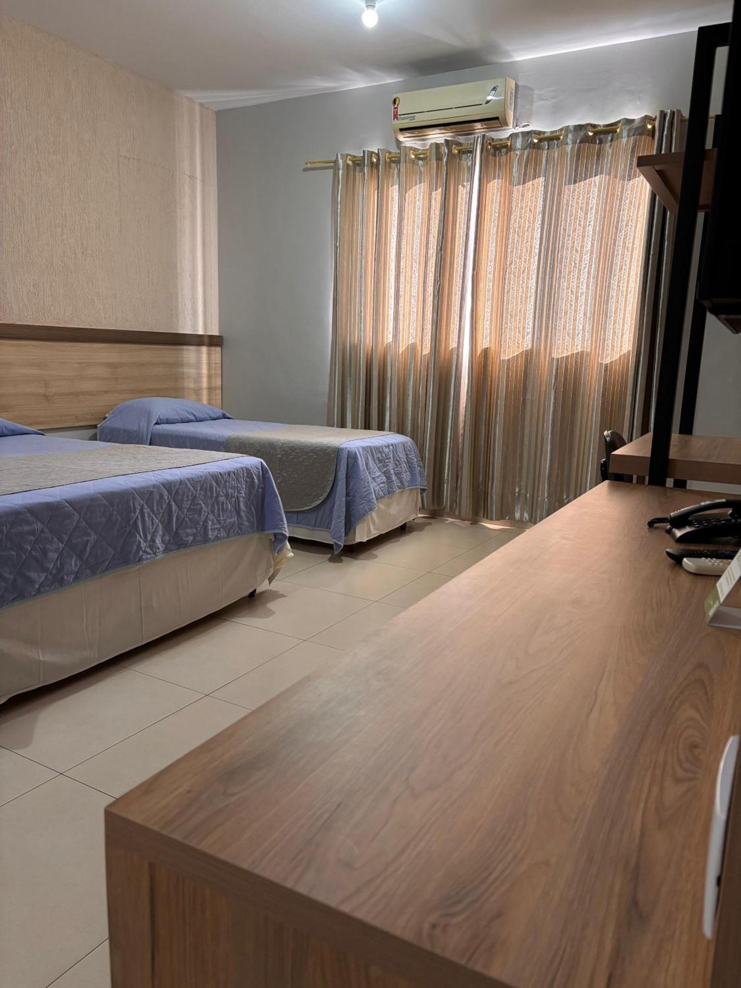 Moura Palace Hotel فوز دو إيغواسو المظهر الخارجي الصورة